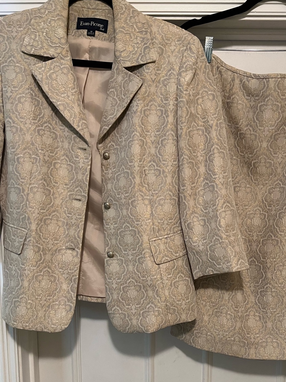 Stunning Brocade Skirt Suit by Evan Picone Size 10